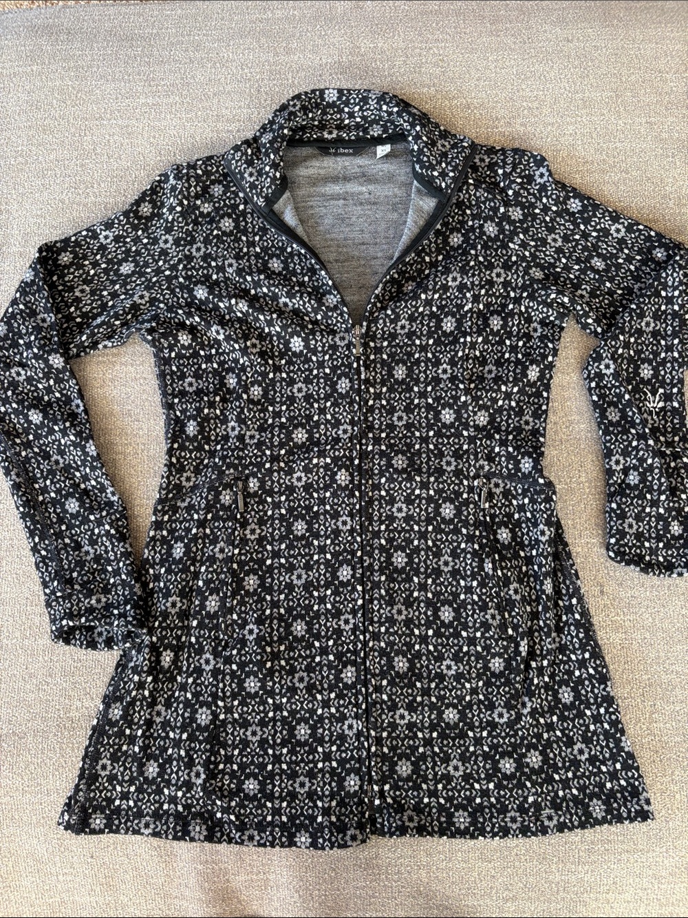 IBEX Merino Wool 100% Long-Sleeve Full Zip Jacket Excellent Condition! Size XS